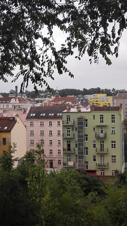 Elen'S Apartments Prague - Free Garage Parking