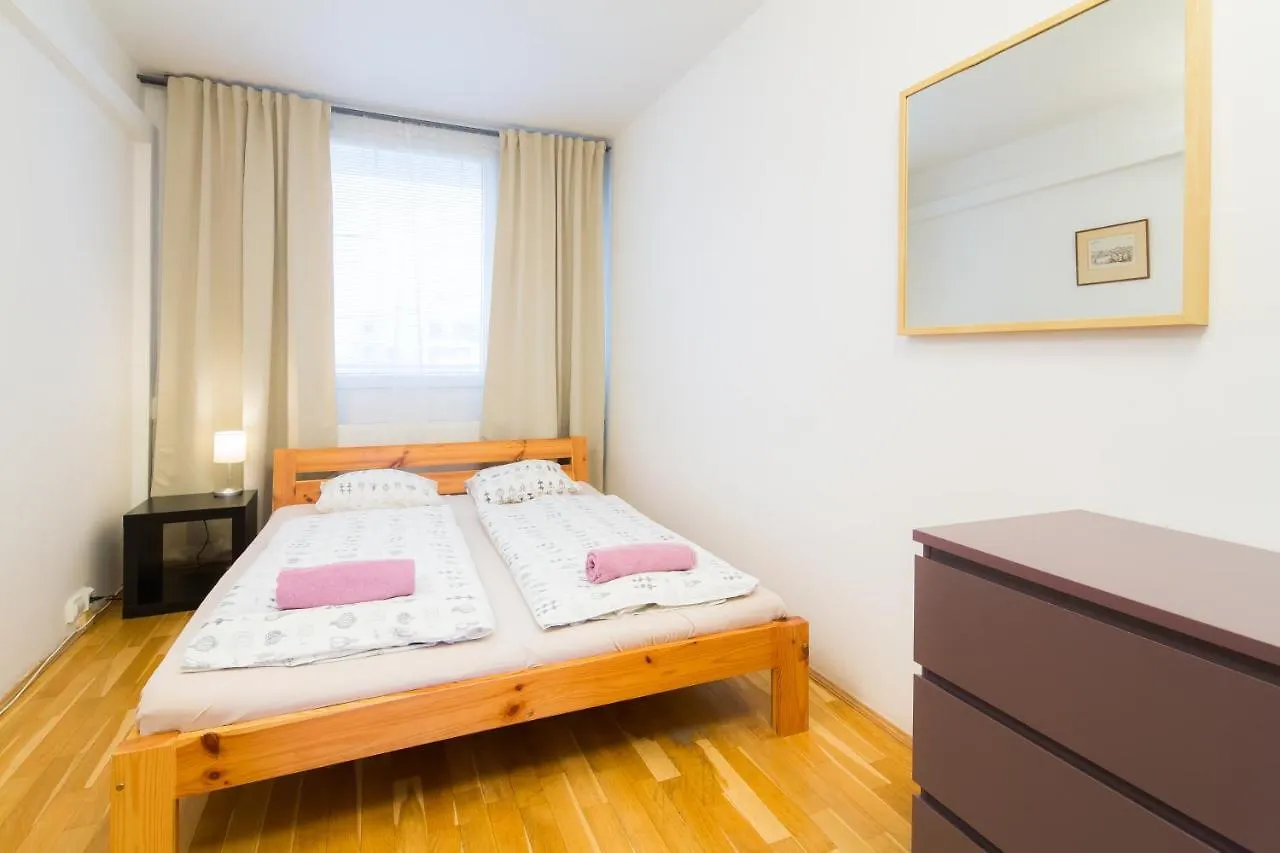 Elen'S Apartments Prague - Free Garage Parking 0*,  Czech Republic