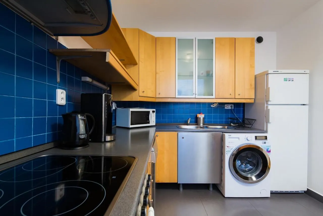 Elen'S Apartments Prague - Free Garage Parking 0*,  Czech Republic