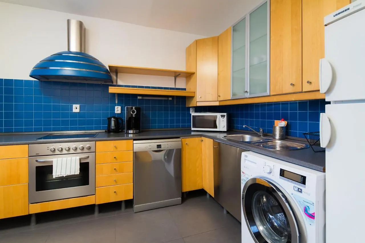 Elen'S Apartments Prague - Free Garage Parking