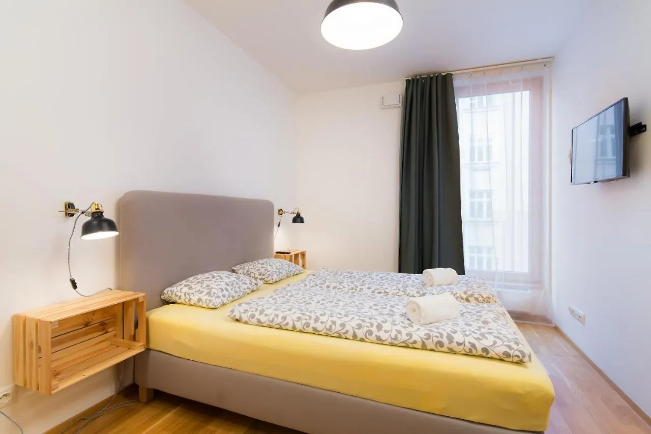 Elen'S Apartments Prague - Free Garage Parking 0*,  Czech Republic