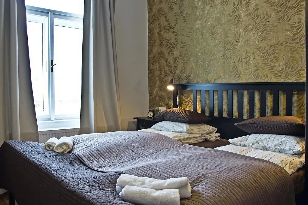 Elen'S Apartments Prague - Free Garage Parking 0*,